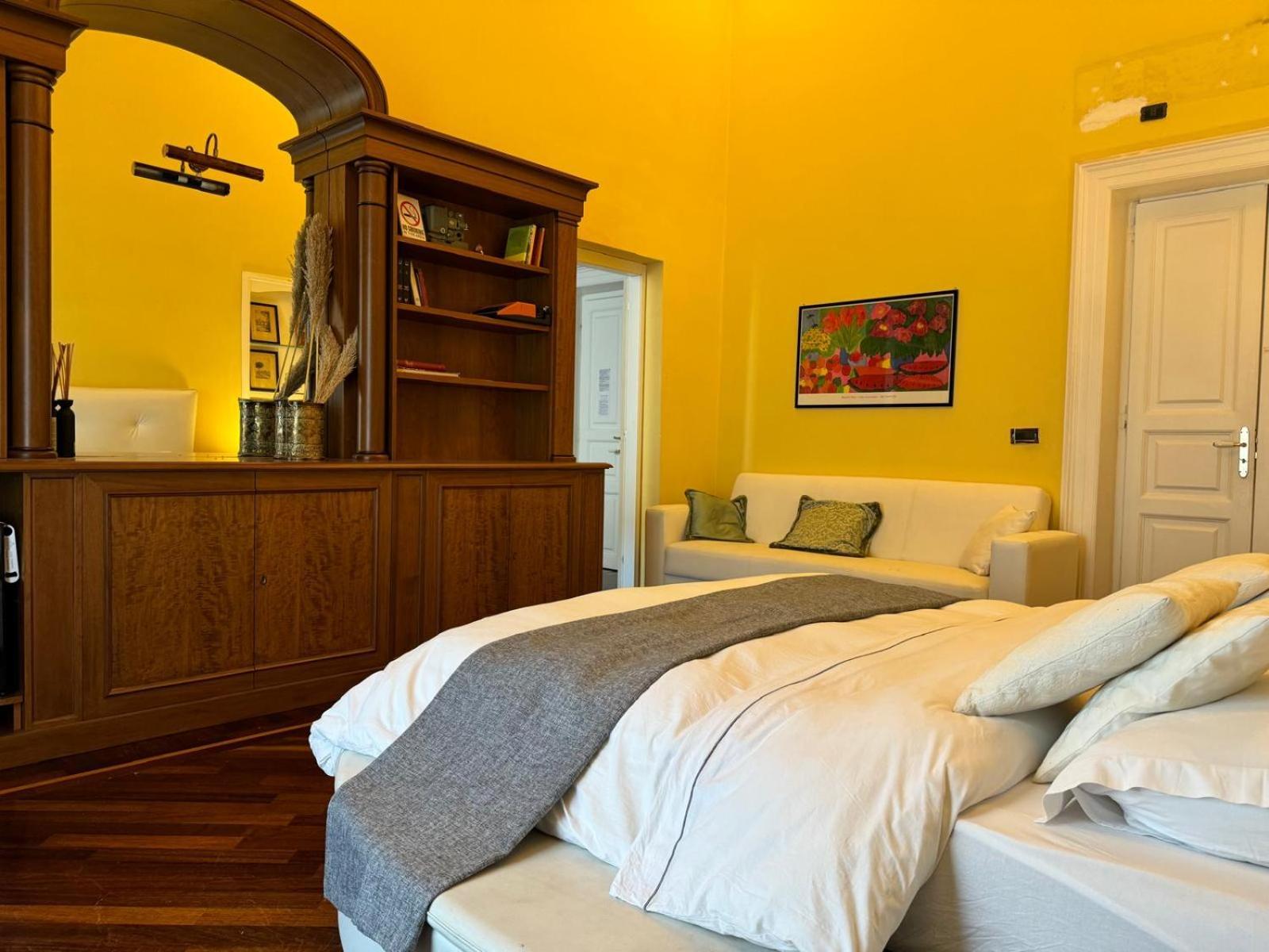 Queen 24 Taranto Room photo