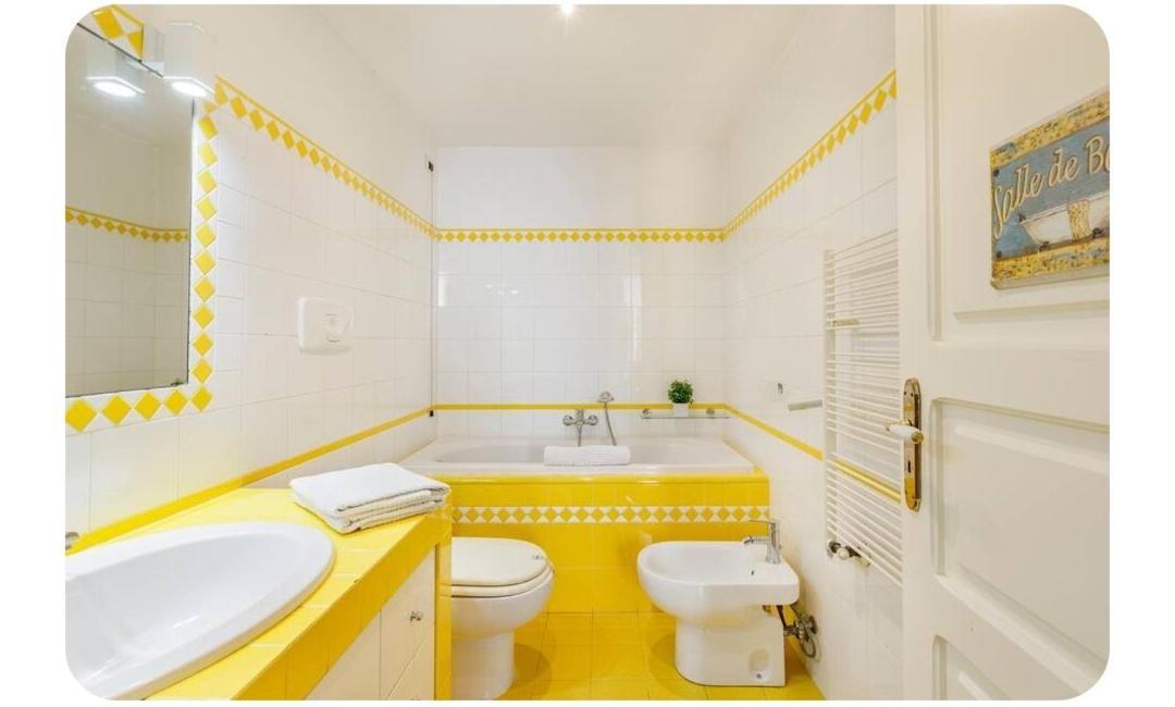 Queen 24 Taranto Room photo